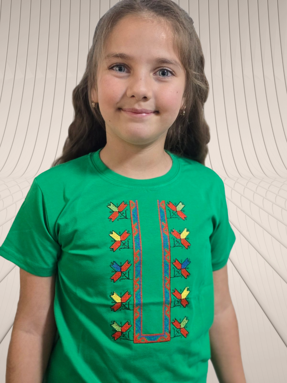 Second image of ДЕТСКА ТЕНИСКА -ШЕВИЦА БРОДЕРИЯ (ЗЕЛЕНА 10-1)